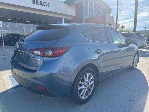 2016 Mazda Mazda3 i Touring