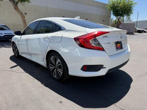 White Orchid Pearl 2018 Honda Civic EX-T