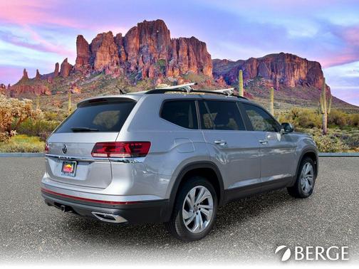 Pyrite Silver Metallic 2021 Volkswagen Atlas 3.6 V6 SE w/ Technology