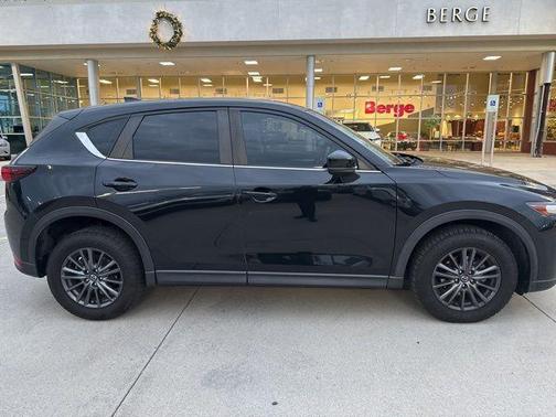 2021 Mazda CX-5 Sport