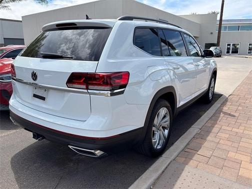 2022 Volkswagen Atlas 3.6L SE w/Technology