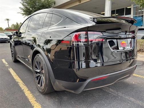 2024 Tesla Model X Plaid