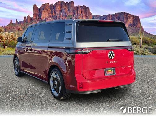 2025 Volkswagen ID. Buzz Pro S Plus