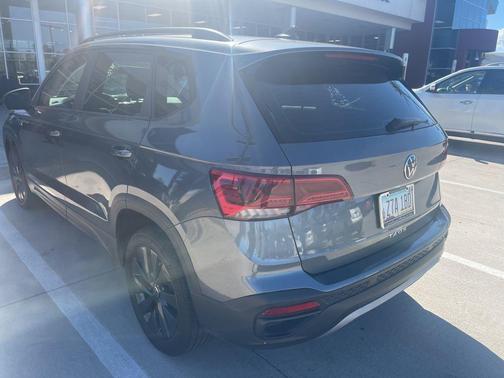 2022 Volkswagen Taos 1.5T S