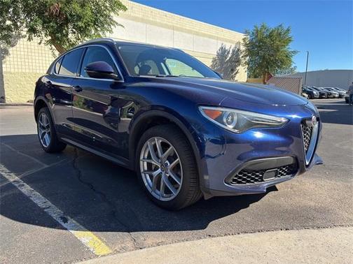 2018 Alfa Romeo Stelvio Base