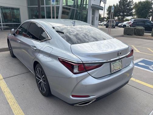 2023 Lexus ES 350 350
