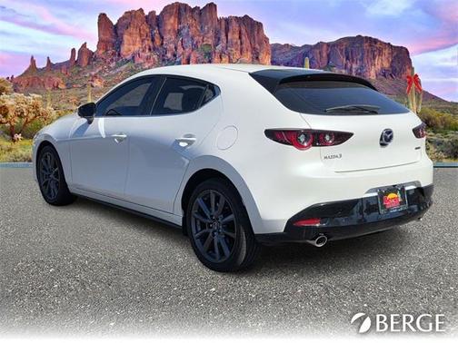 2024 Mazda Mazda3 FWD w/Preferred Package