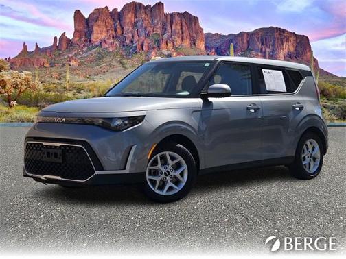 2023 Kia Soul LX