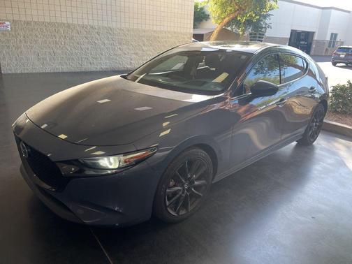 2022 Mazda Mazda3 FWD w/Premium Package