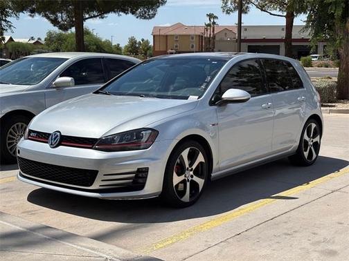 2016 Volkswagen Golf GTI 2.0T SE 4-Door