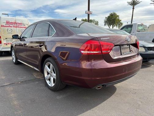 2013 Volkswagen Passat 2.5 SE