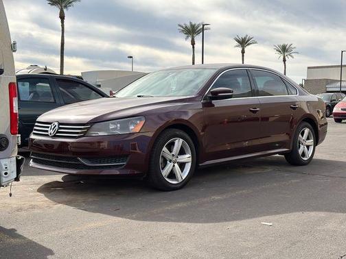 2013 Volkswagen Passat 2.5 SE