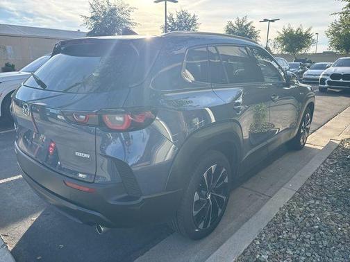 2025 Mazda CX-50 PLUS