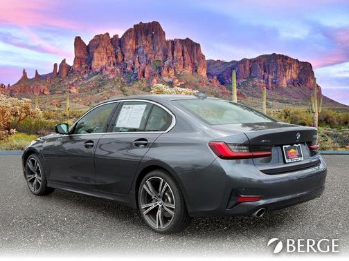 2021 BMW 330e xDrive
