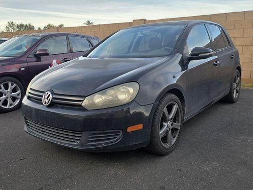 2010 Volkswagen Golf 4-Door