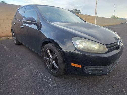 2010 Volkswagen Golf 4-Door