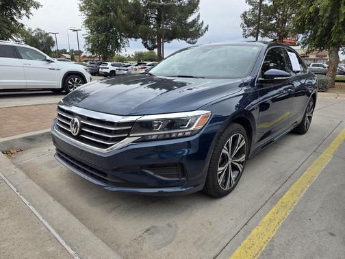 2021 Volkswagen Passat 2.0T SE