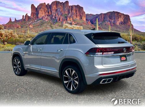 2025 Volkswagen Atlas Cross Sport 2.0T SEL Premium R-Line