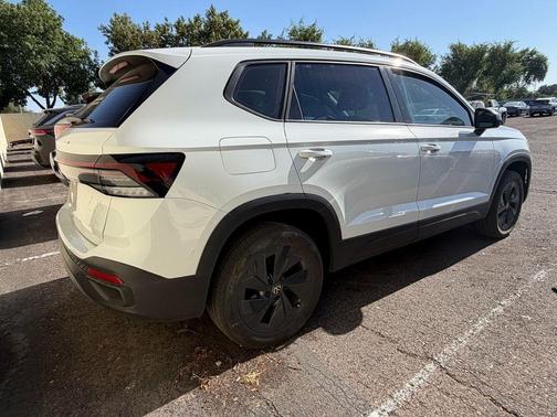 Pure White 2025 Volkswagen Taos 1.5T S