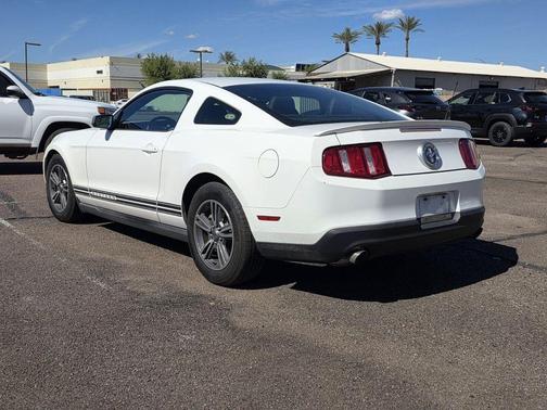 2011 Ford Mustang V6 Premium