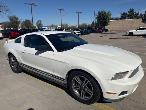 2011 Ford Mustang V6 Premium