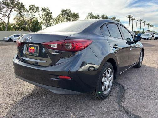 2015 Mazda Mazda3 i Sport