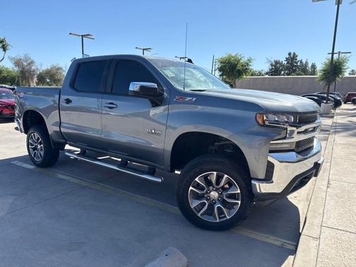 Steel Metallic 2020 Chevrolet Silverado 1500 LT