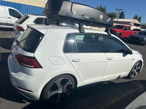 2018 Volkswagen Golf GTI 2.0T S 4-Door