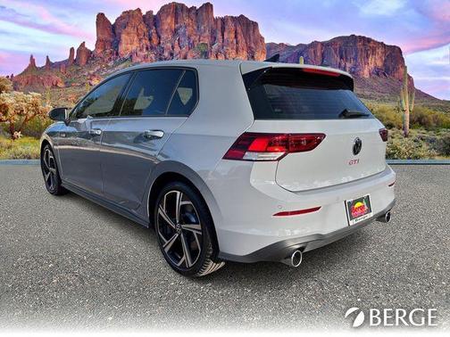 2026 Volkswagen Golf GTI 2.0T SE