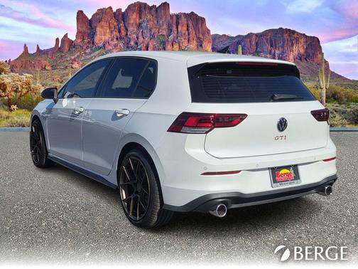2026 Volkswagen Golf GTI 2.0T SE