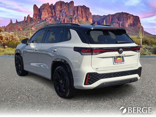 Ascot Grey With Black Roof 2026 Volkswagen Tiguan 2.0T SE R-Line Black