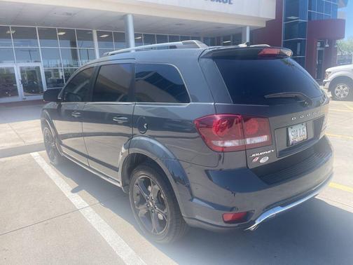 Bruiser Gray Clearcoat 2018 Dodge Journey Crossroad