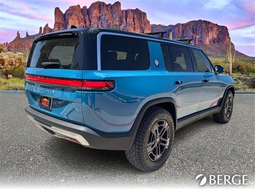 2023 Rivian R1S Adventure Quad Motor Large Pack