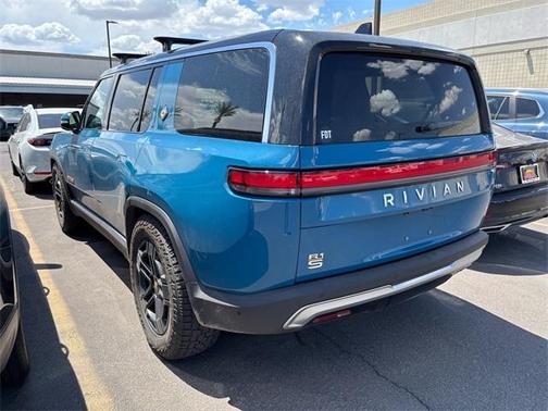 2023 Rivian R1S Adventure Quad Motor Large Pack
