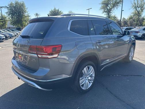 2019 Volkswagen Atlas 3.6L SEL Premium