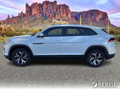 2026 Volkswagen Atlas Cross Sport 2.0T SE
