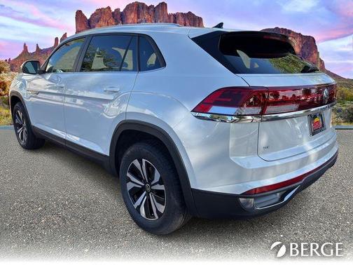 2026 Volkswagen Atlas Cross Sport 2.0T SE