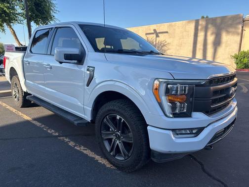 White Metallic 2022 Ford F-150 Lariat