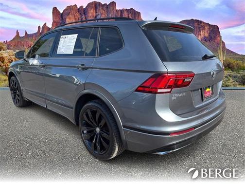 2020 Volkswagen Tiguan 2.0T SE R-Line Black