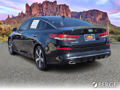 2019 Kia Optima S