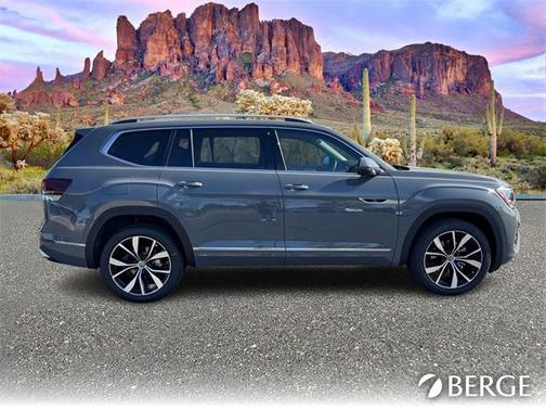 2025 Volkswagen Atlas 2.0T SEL Premium R-Line