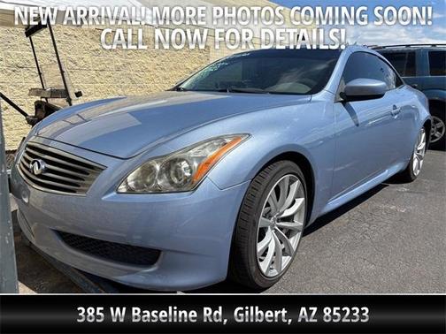 2010 INFINITI G37 