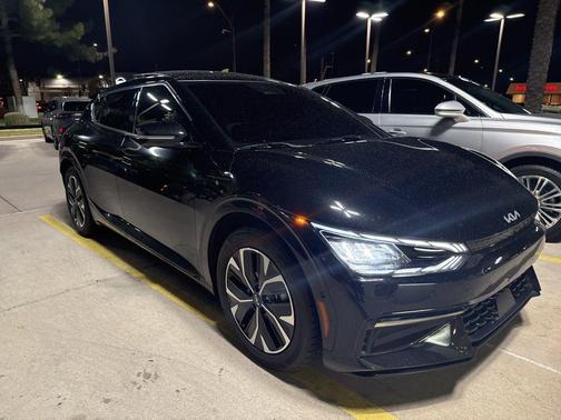 2022 Kia EV6 GT-Line