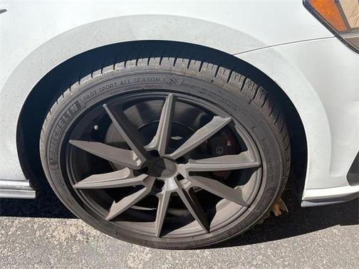 2020 Volkswagen Golf GTI 2.0T S