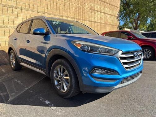2017 Hyundai TUCSON SE Plus