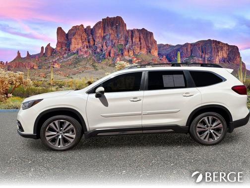 Crystal White Pearl 2022 Subaru Ascent Limited 7-Passenger