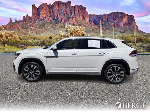 2022 Volkswagen Atlas Cross Sport 3.6L V6 SEL Premium R-Line
