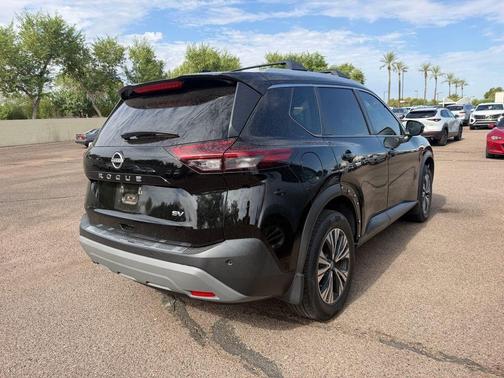 Black 2022 Nissan Rogue SV