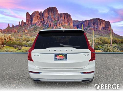 Crystal White 2018 Volvo XC90 T6 Inscription