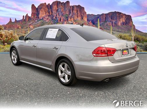 2013 Volkswagen Passat 2.5 SE